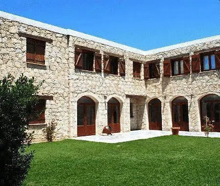 Demetriou Paradisos Hills فندق 3*