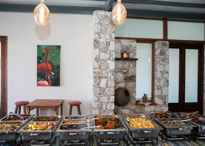 Demetriou Paradisos Hills Hotel