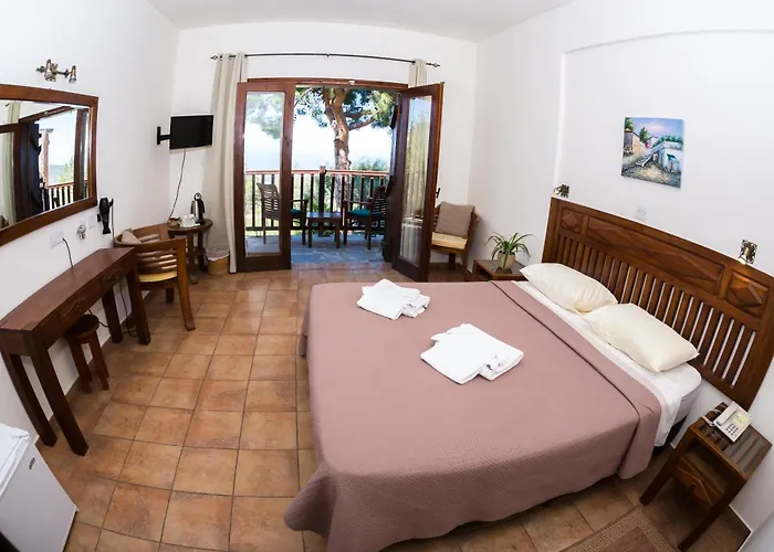 Demetriou Paradisos Hills Lysos