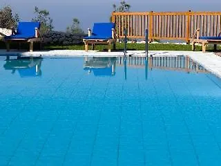 Demetriou Paradisos Hills