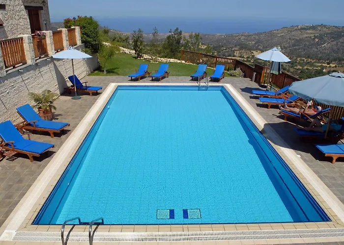 Demetriou Paradisos Hills