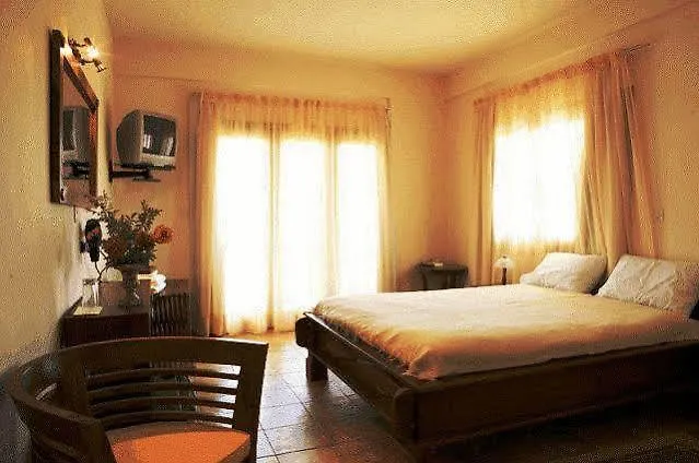 Demetriou Paradisos Hills Hotell